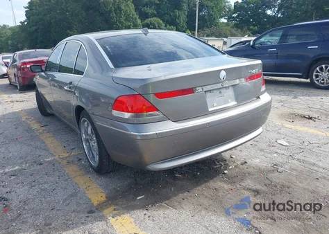 2003 BMW 745 из США, поврежденный, VIN WBAGN634X3DR09097